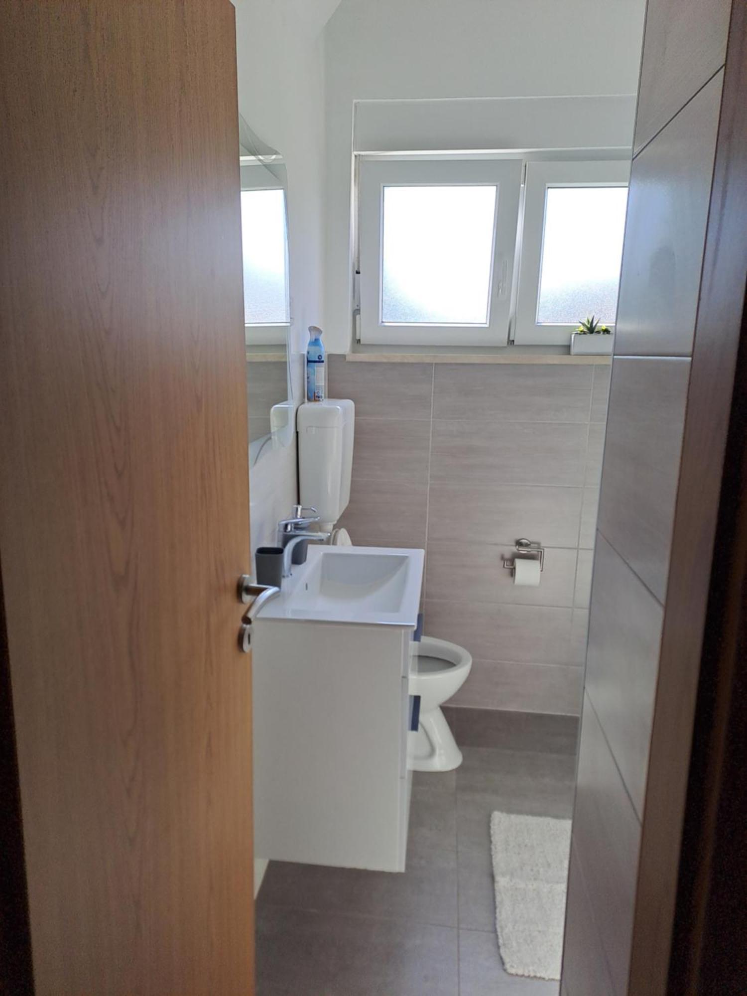 Yulia Apartman Pula Extérieur photo